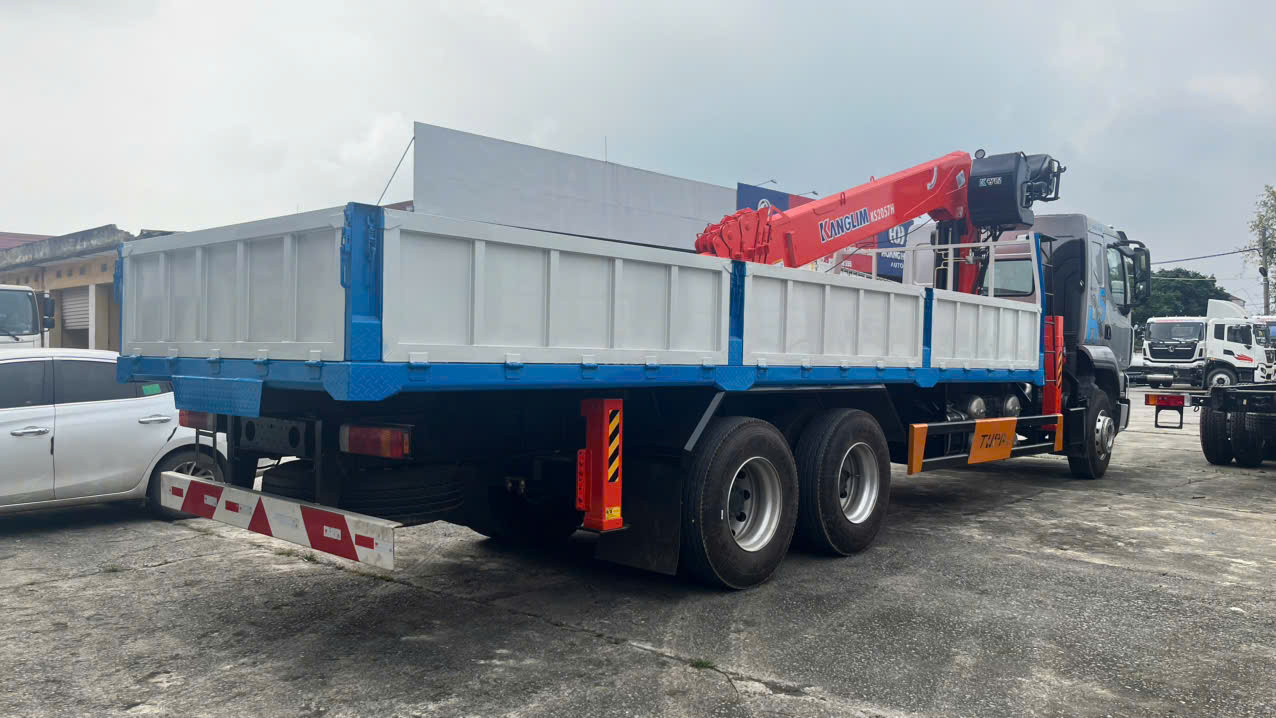 z7581889359366_d0d1300504e73ae0d0036a9fa0f958f7